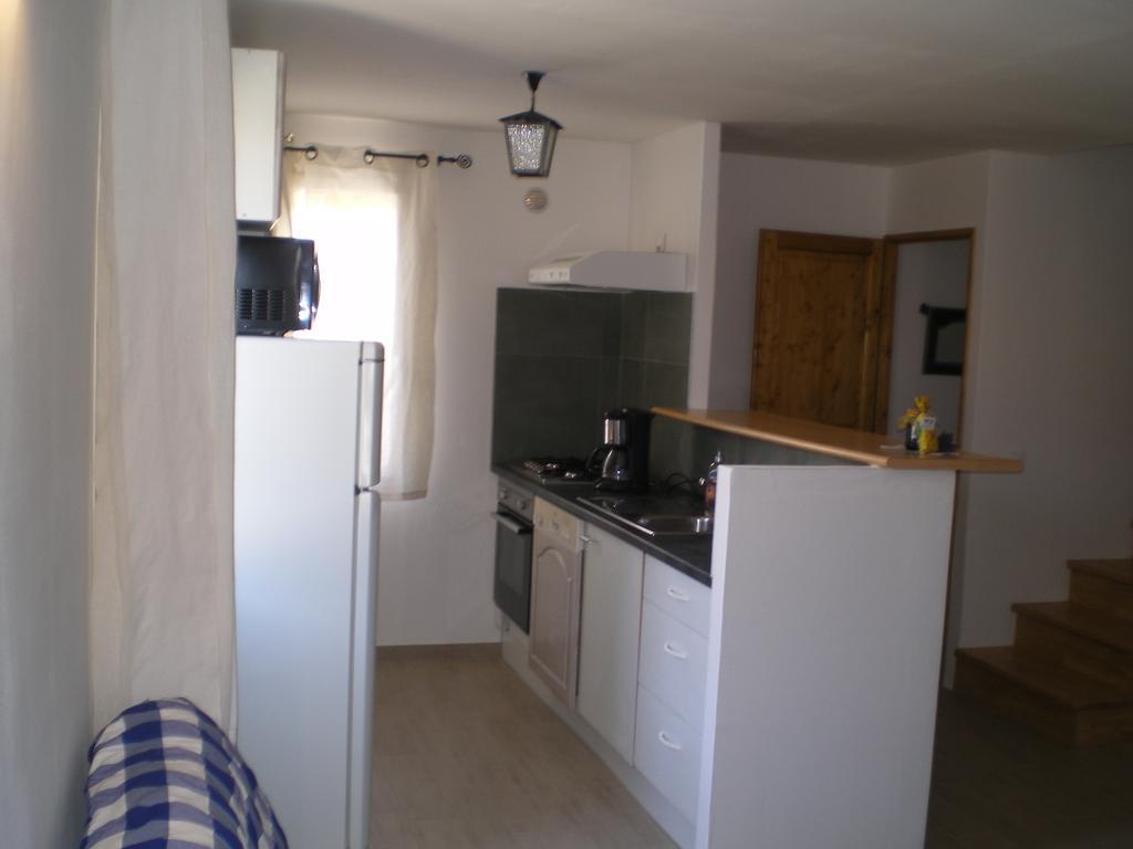 Les Cigales D'Estoublon Apartment ห้อง รูปภาพ