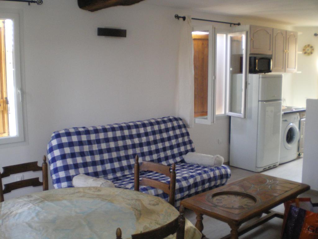 Les Cigales D'Estoublon Apartment ห้อง รูปภาพ